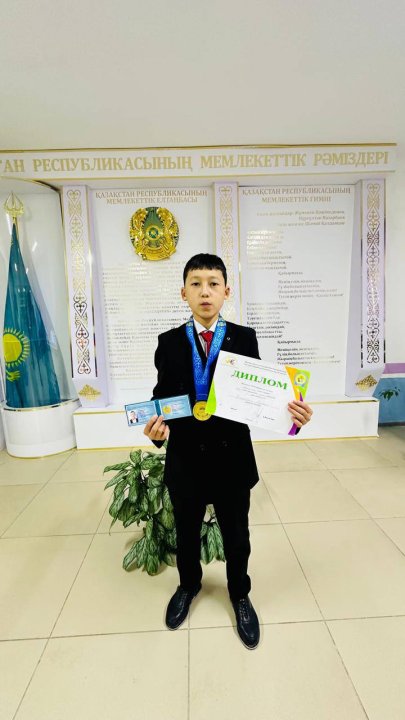 “СПОРТ ШЕБЕРЛІГІНЕ ҮМІТКЕР”